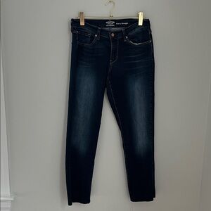 Signature by Levi Strauss Curvy Straight Leg Jeans in Dark Blue Wash Size 12